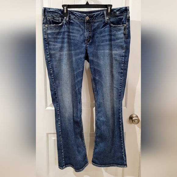 Silver Women's Suki Bootcut Denim Jeans